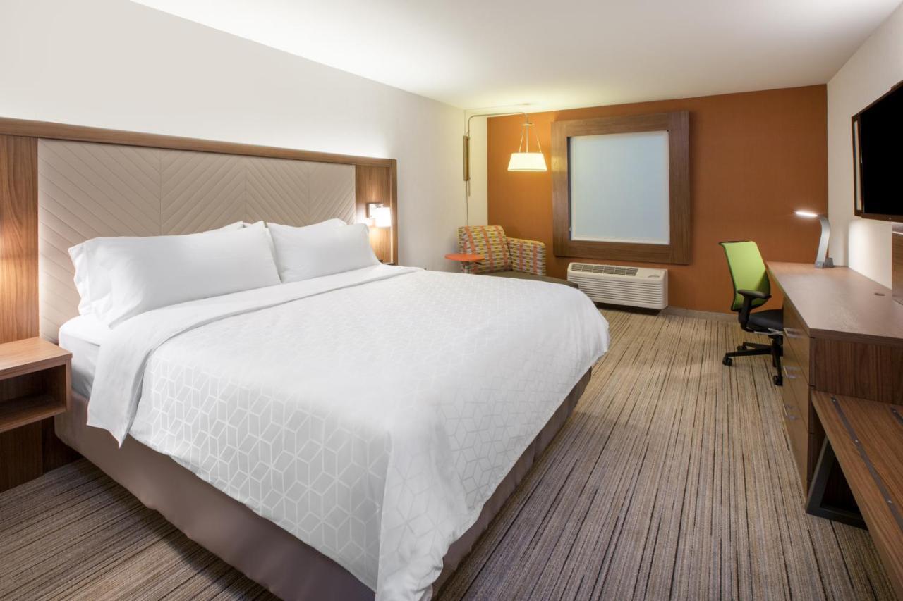 Holiday Inn Express & Suites - Aurora By Ihg Kültér fotó